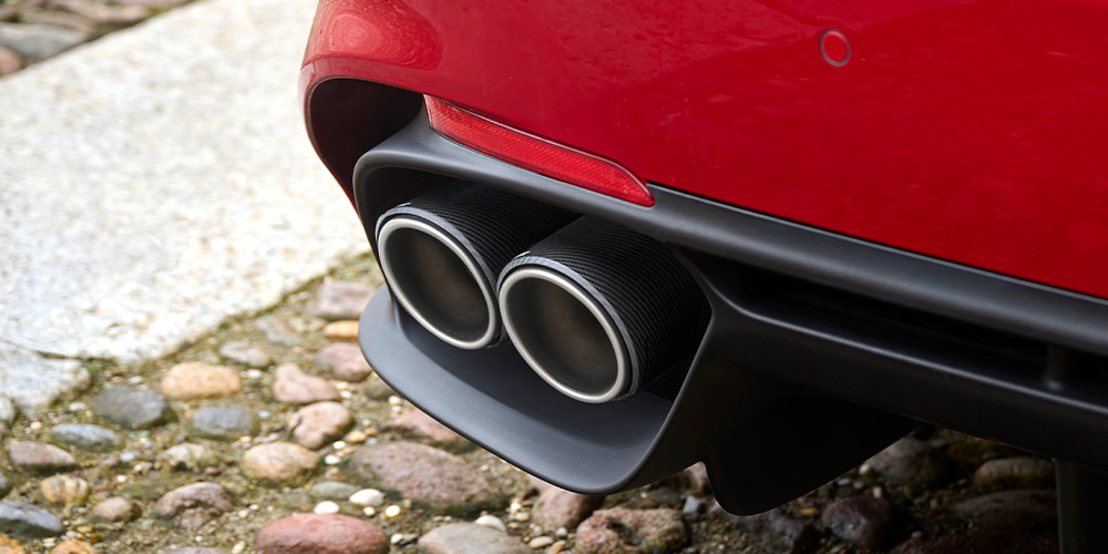Sistema de escape Akrapovic